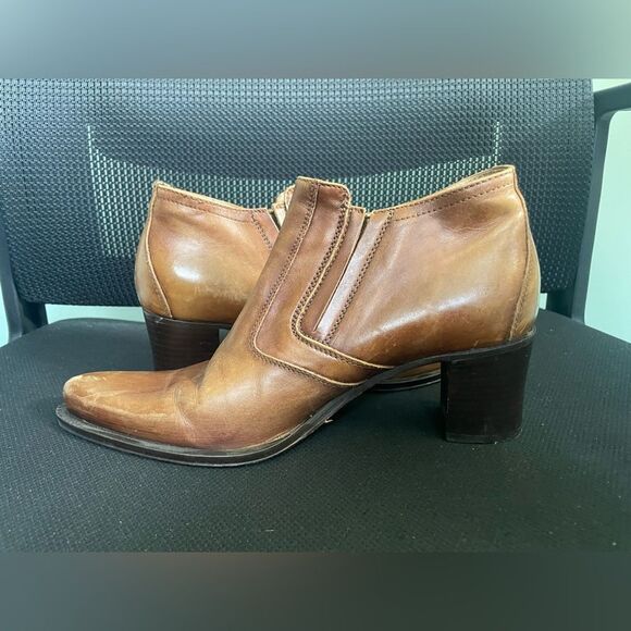 Nero Giardini Brown Leather Pointed Ankle Bootie Sz EU 36 US 6 - Picture 8 of 10